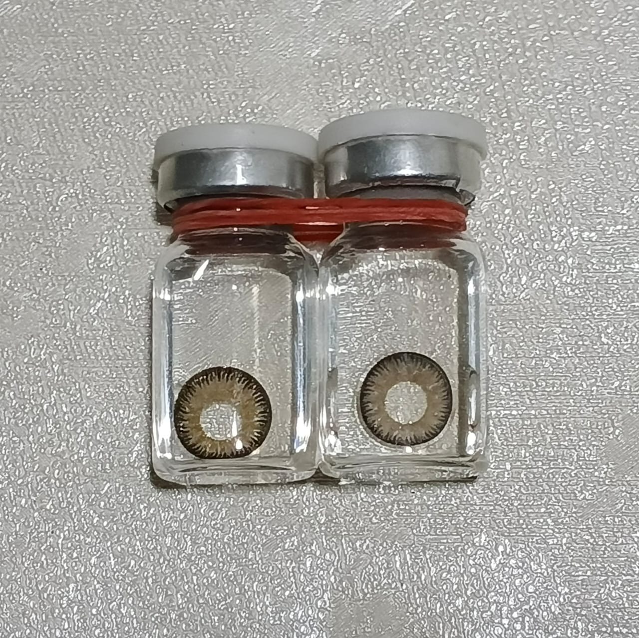 LENS HUB COLOUR LIGHT GRAY YELLOWISH